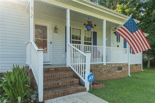812 N Greenbriar Street, Liberty, NC 27298