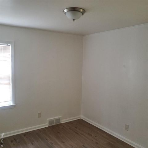 18681 Blackmoor Blackmoor Street, Detroit, MI 48234