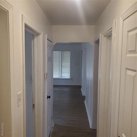 18681 Blackmoor Blackmoor Street, Detroit, MI 48234