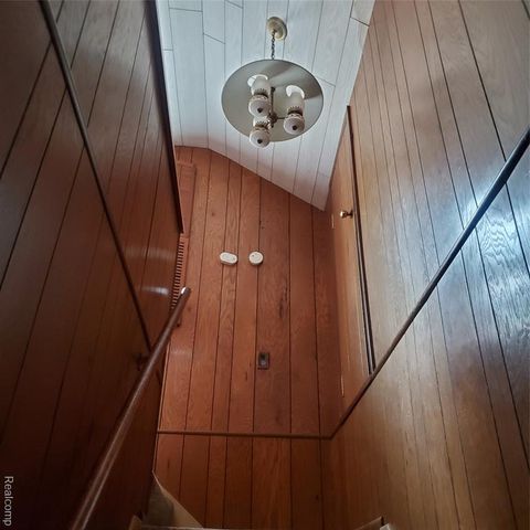 18681 Blackmoor Blackmoor Street, Detroit, MI 48234