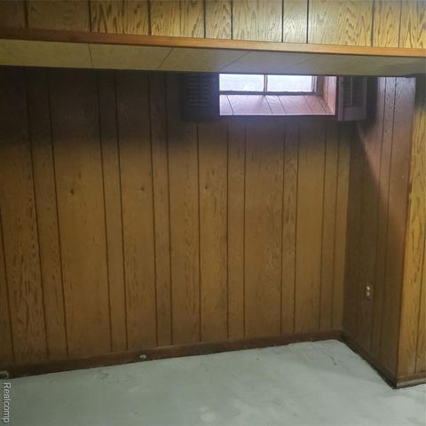 18681 Blackmoor Blackmoor Street, Detroit, MI 48234