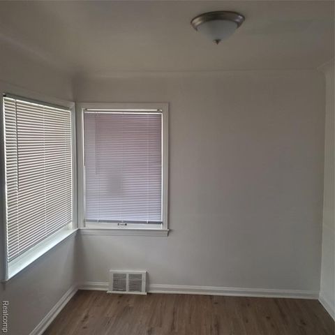 18681 Blackmoor Blackmoor Street, Detroit, MI 48234