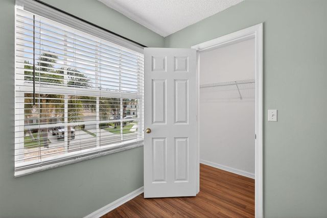 106 Wooden Mill Terrace, Jupiter, FL 33458