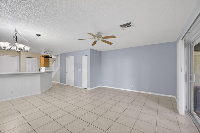 106 Wooden Mill Terrace, Jupiter, FL 33458