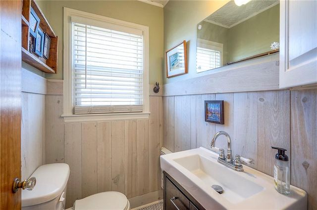 27615 Block Road, Paola, KS 66071