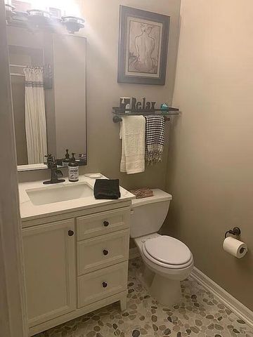 2428 Rolling Hill Drive, Dyer, IN 46311