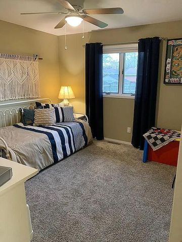 2428 Rolling Hill Drive, Dyer, IN 46311