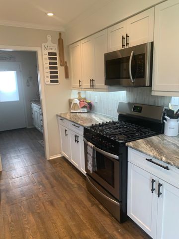 2428 Rolling Hill Drive, Dyer, IN 46311