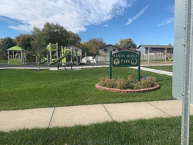 2428 Rolling Hill Drive, Dyer, IN 46311