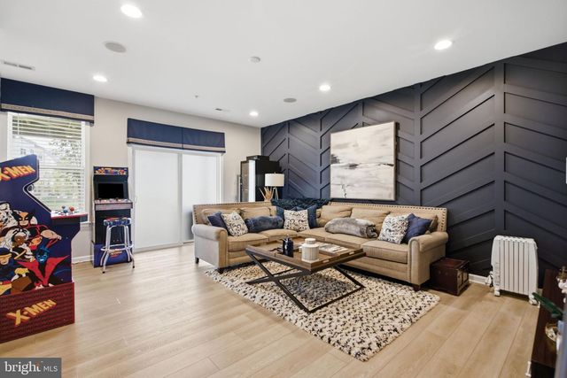 10313 VISTA MEADOW WAY, Lanham, MD 20706