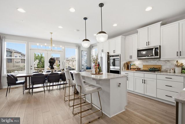 10313 VISTA MEADOW WAY, Lanham, MD 20706