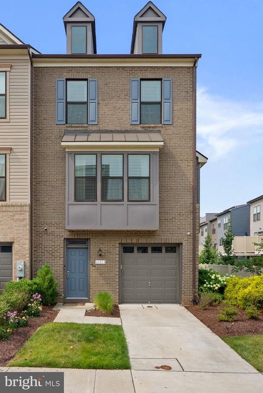 10313 VISTA MEADOW WAY, Lanham, MD 20706