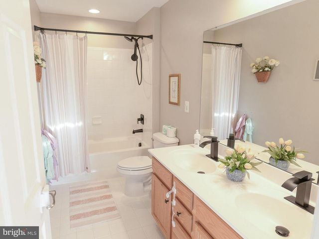 4494 CORRAL RD, Warrenton, VA 20187