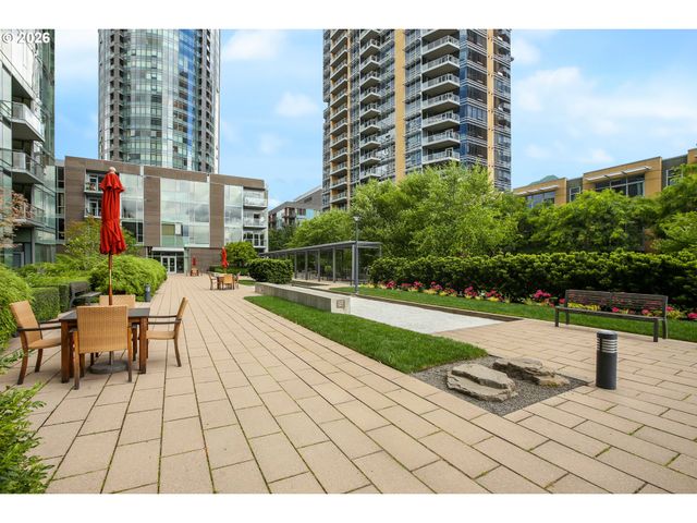 841 S GAINES St 1600, Portland, OR 97239