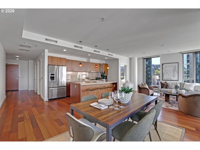 841 S GAINES St 1600, Portland, OR 97239