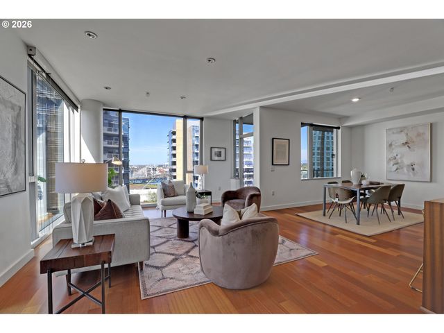 841 S GAINES St 1600, Portland, OR 97239