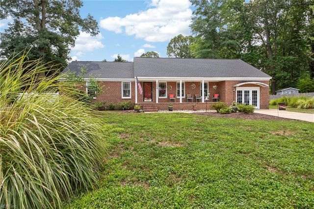 1008 Chalbourne DR, Chesapeake, VA 23322