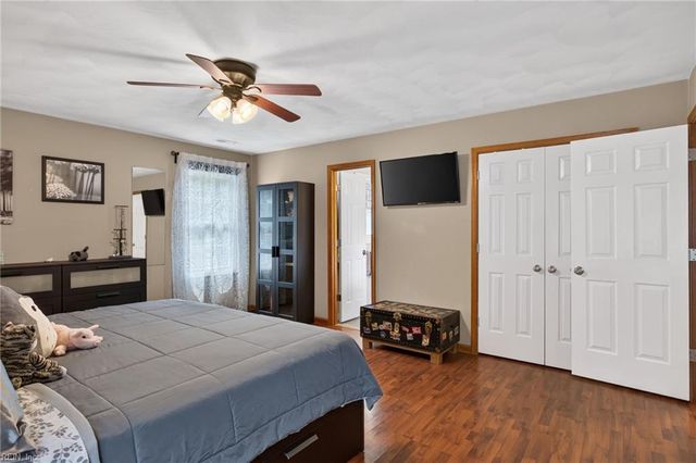 1008 Chalbourne DR, Chesapeake, VA 23322