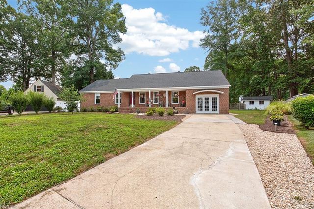 1008 Chalbourne DR, Chesapeake, VA 23322