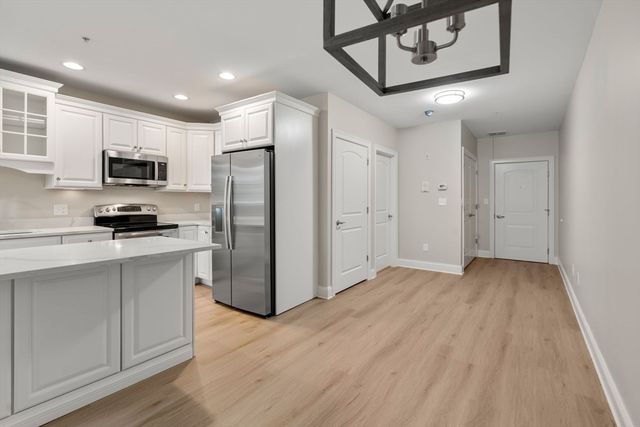 89 Lewis Bay Rd 202, Barnstable, MA 02601