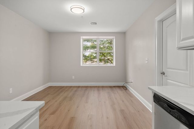 89 Lewis Bay Rd 202, Barnstable, MA 02601