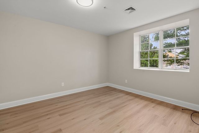 89 Lewis Bay Rd 202, Barnstable, MA 02601