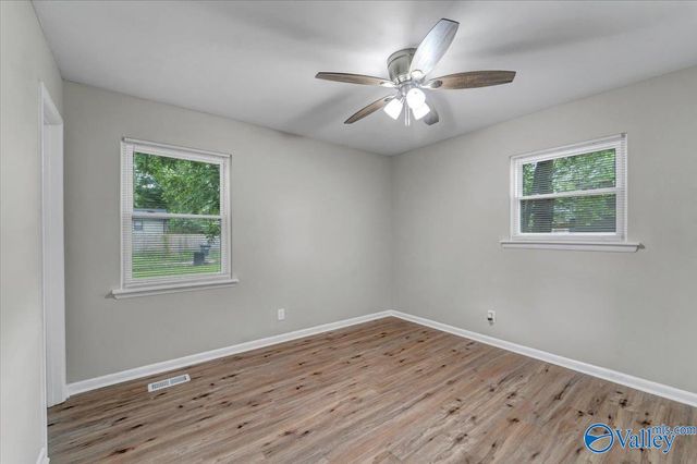 315 Bobwhite Drive SW, Decatur, AL 35601