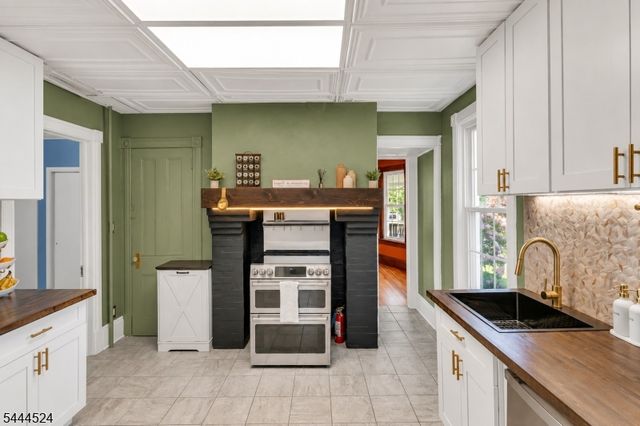 266 Main St, Readington Twp., NJ 08889