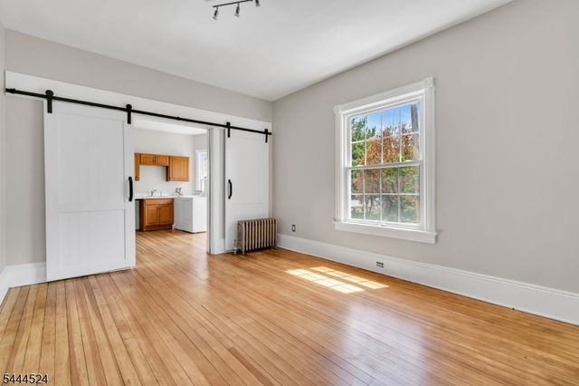 266 Main St, Readington Twp., NJ 08889