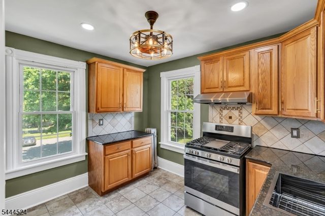 266 Main St, Readington Twp., NJ 08889