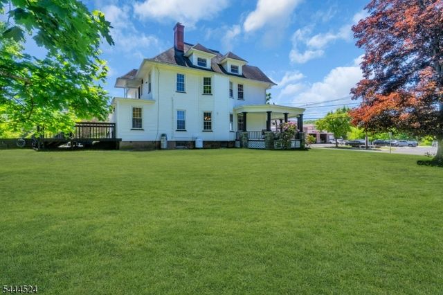 266 Main St, Readington Twp., NJ 08889