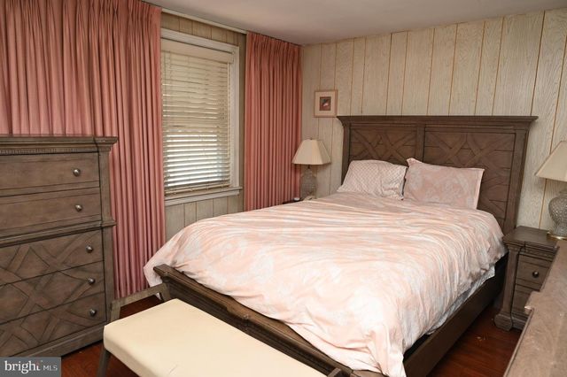 1536 E PASTORIUS ST, Philadelphia, PA 19138