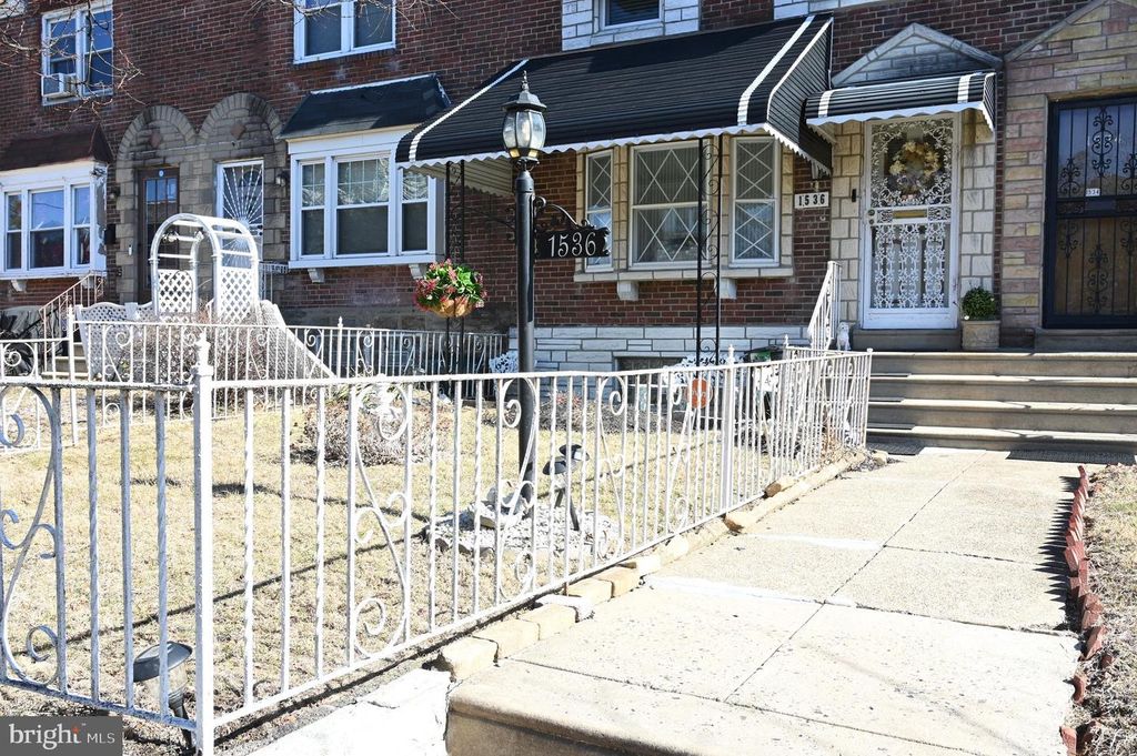 1536 E PASTORIUS ST, Philadelphia, PA 19138