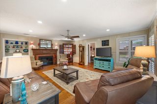 1121 W 3rd Avenue, Corsicana, TX 75110