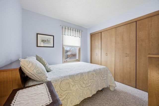 1415 W Gateway Circle S 5, Fargo, ND 58103