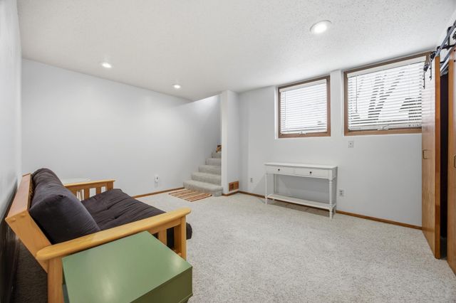 1415 W Gateway Circle S 5, Fargo, ND 58103