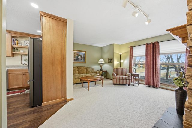 1415 W Gateway Circle S 5, Fargo, ND 58103