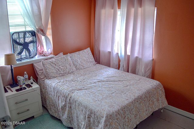 4654 S Ridgewood Avenue, Port Orange, FL 32127