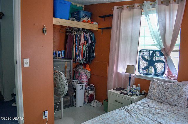 4654 S Ridgewood Avenue, Port Orange, FL 32127