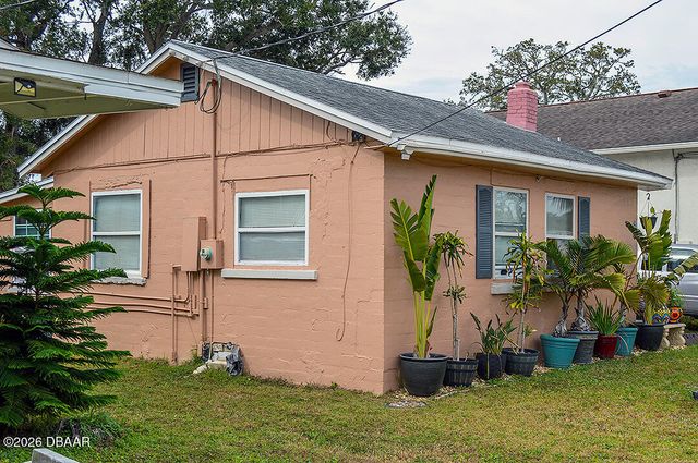 4654 S Ridgewood Avenue, Port Orange, FL 32127