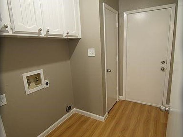 417 Meadow Creek Drive, Mansfield, TX 76063