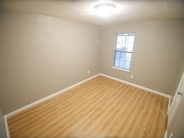 417 Meadow Creek Drive, Mansfield, TX 76063