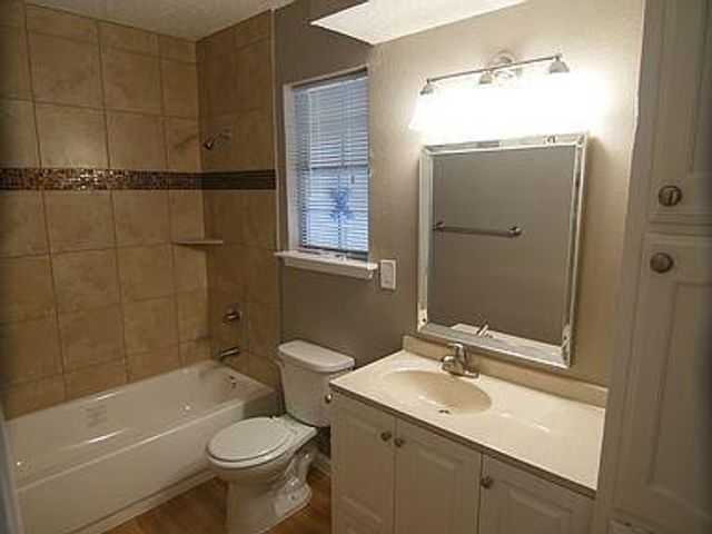 417 Meadow Creek Drive, Mansfield, TX 76063