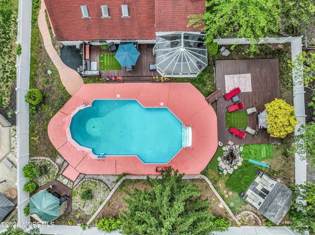 513 Ilexberry Lane, Toms River, NJ 08753