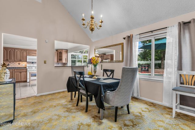 513 Ilexberry Lane, Toms River, NJ 08753