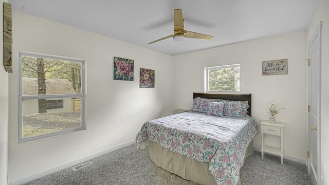 1014 E 63rd Place, Merrillville, IN 46410