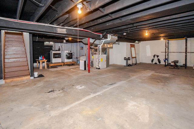 214 Cedar Street, Paw Paw, MI 49079