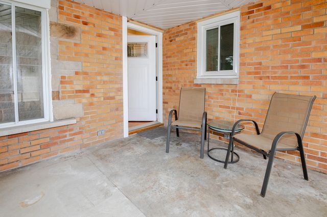 214 Cedar Street, Paw Paw, MI 49079