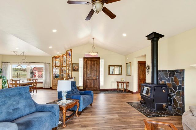 2305 NE Wilcox Avenue, Terrebonne, OR 97760