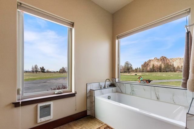 2305 NE Wilcox Avenue, Terrebonne, OR 97760